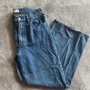 Abercrombie High Rise Loose Jeans